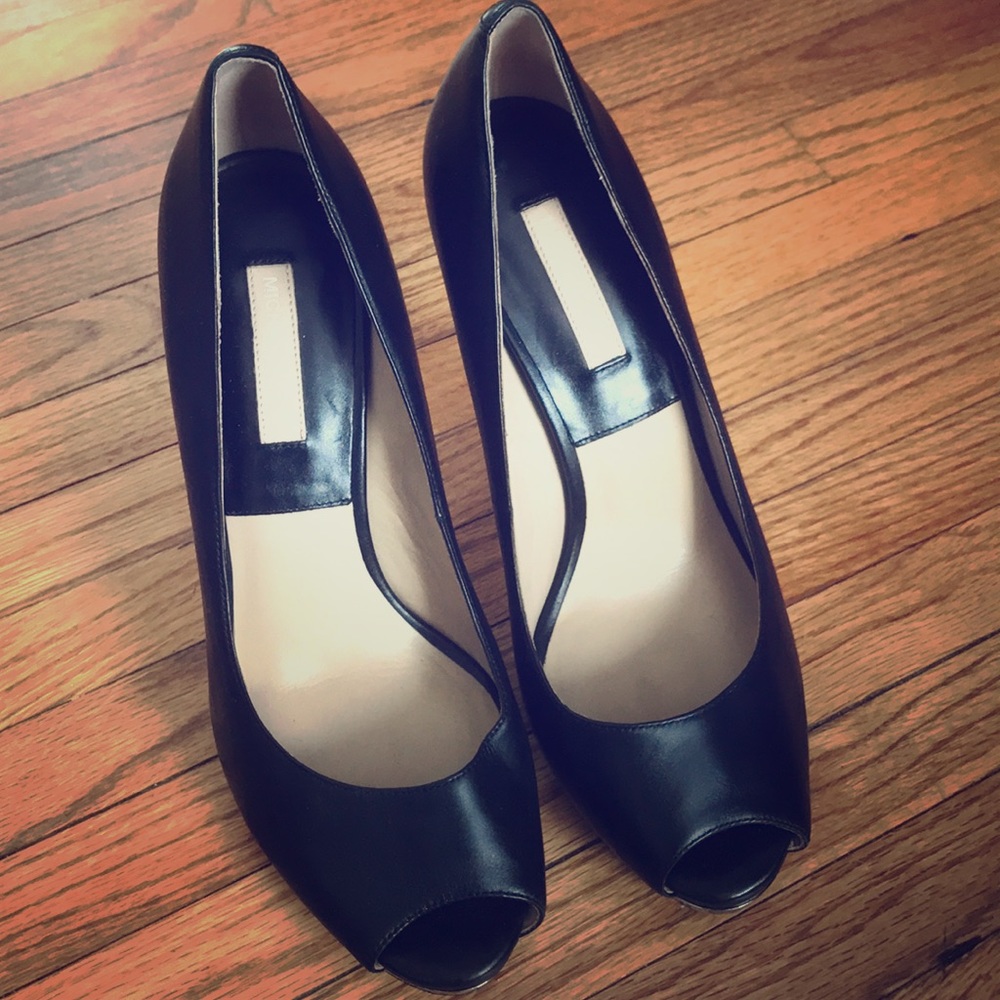 Michael Kors black heels